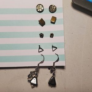 Geometric earring set